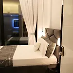 Nili Deluxe Hotel