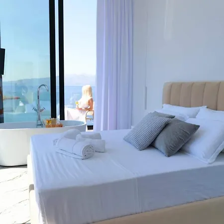 Nili Deluxe * Sarande