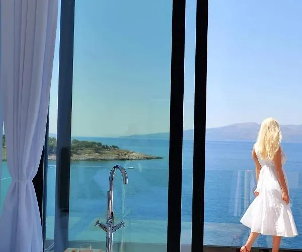 Nili Deluxe * Saranda