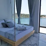 Hotell Nili Deluxe Sarandë