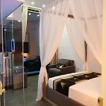 Nili Deluxe Hotell