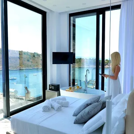 Hotel Nili Deluxe Sarande