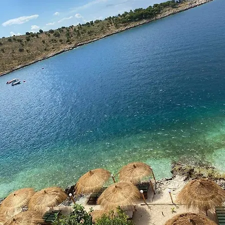 Nili Deluxe Hotell