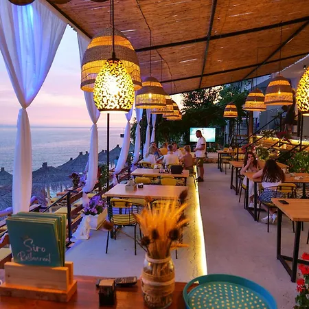 Nili Deluxe * Sarande